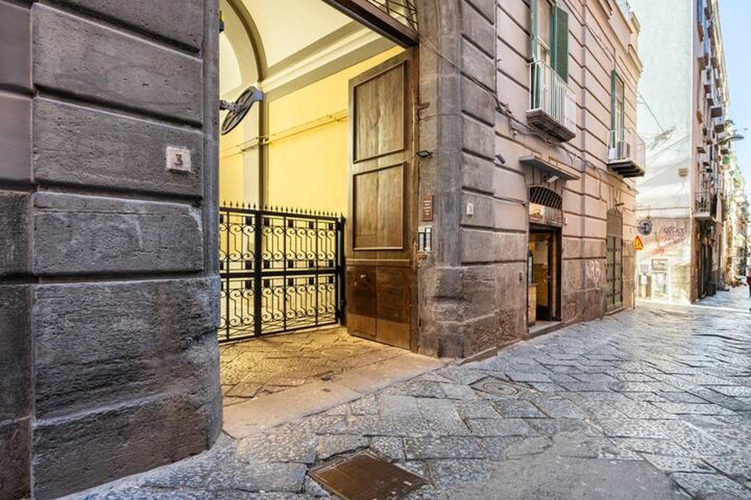 Апартаменты La Casa Del Sarto Неаполь Экстерьер фото